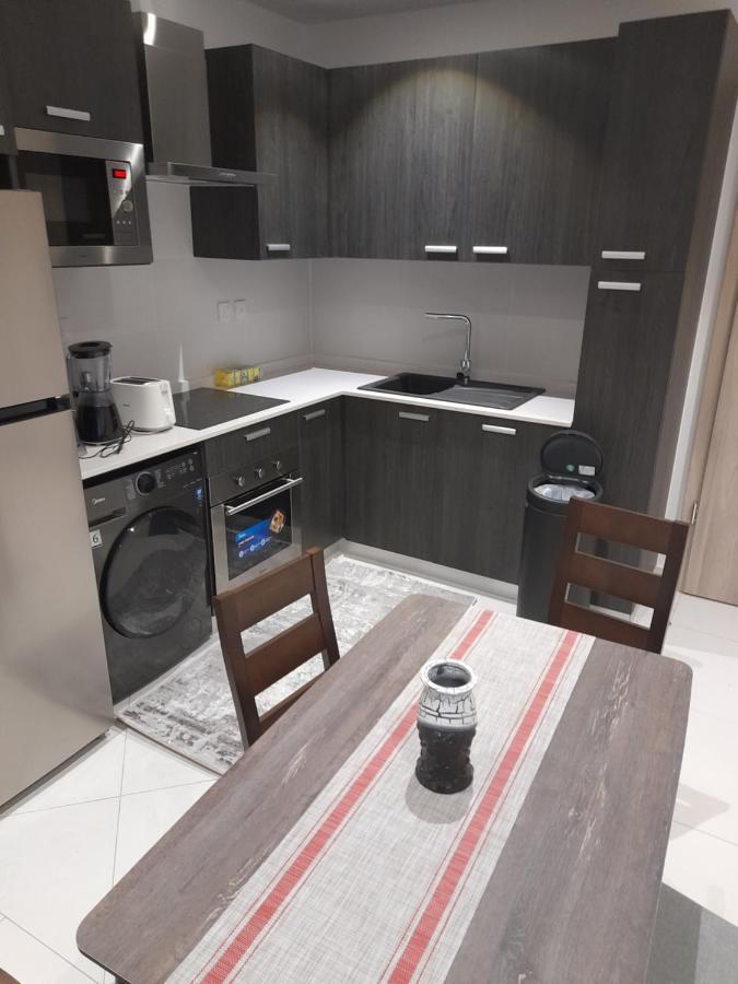 The Lennox D-Plus Apartments Accra Eksteriør billede